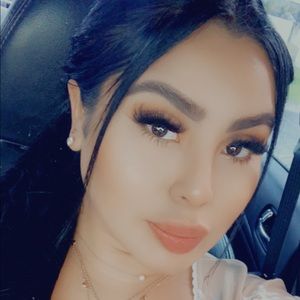 Meet your Posher, Arleen